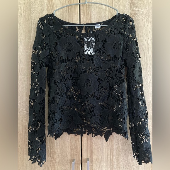 H&M brand new black lace top in size 8 - Picture 2 of 8
